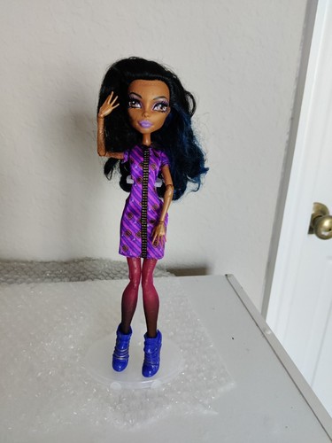 Monster high robecca steam - robecca,